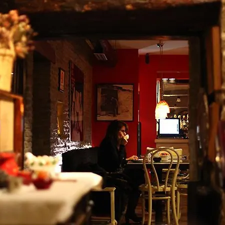 Themistokli Konukevi 3*