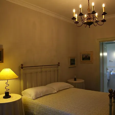 Themistokli Guest house
