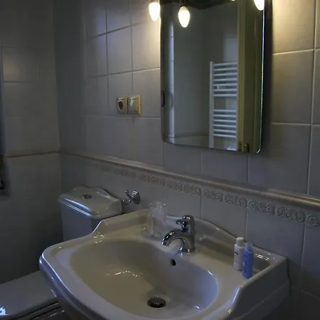 Guest house Themistokli Korce