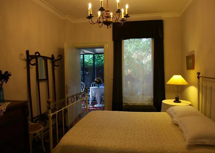 Themistokli بيت ضيافة 3*